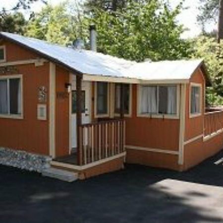 Sleepy Hollow Cabins And Hotel Crestline المظهر الخارجي الصورة