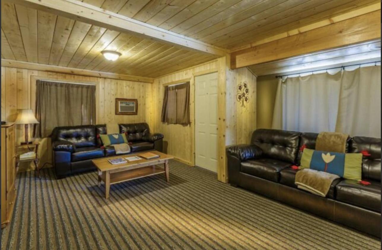 Sleepy Hollow Cabins And Hotel Crestline المظهر الخارجي الصورة