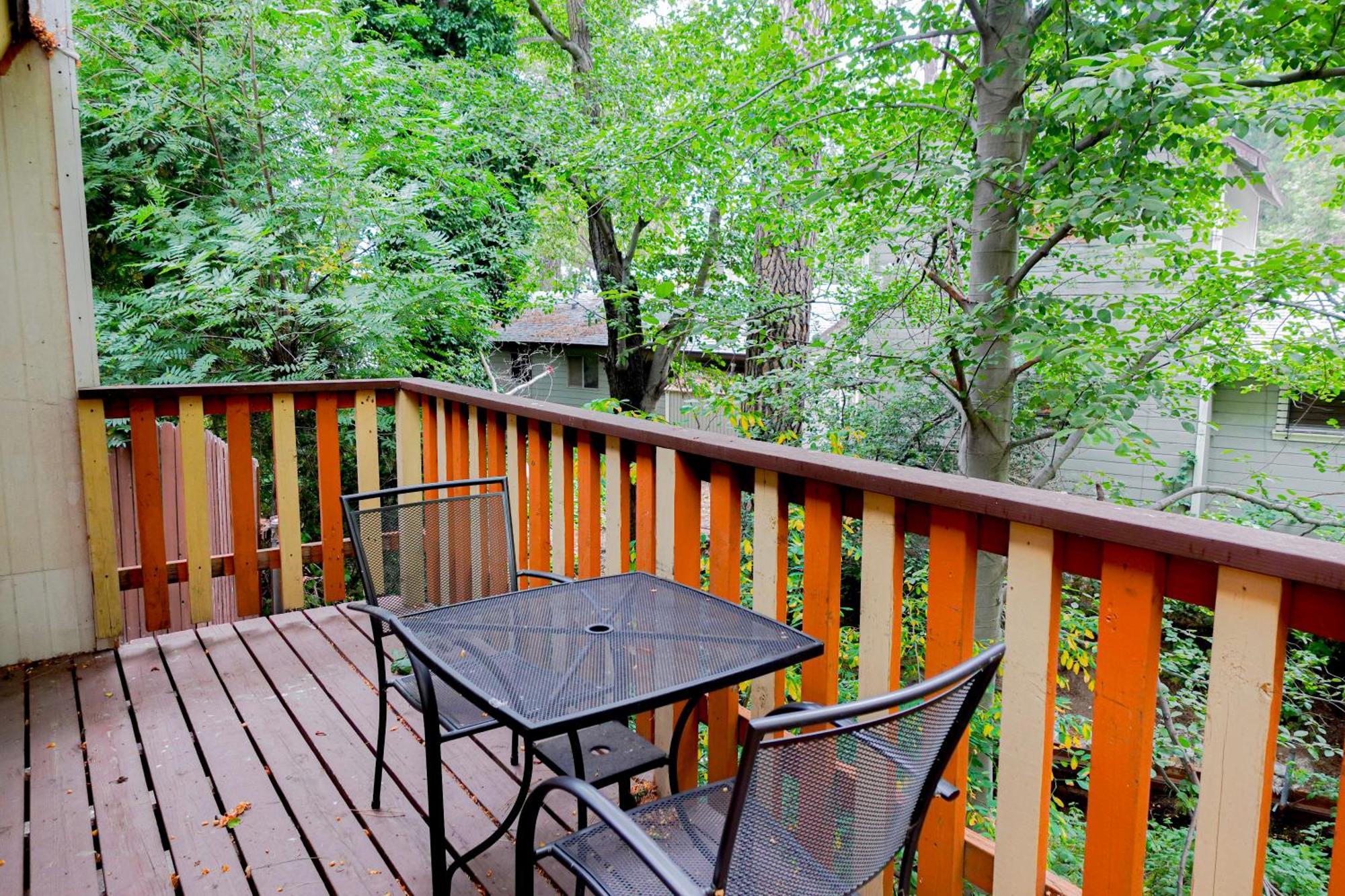 Sleepy Hollow Cabins And Hotel Crestline المظهر الخارجي الصورة