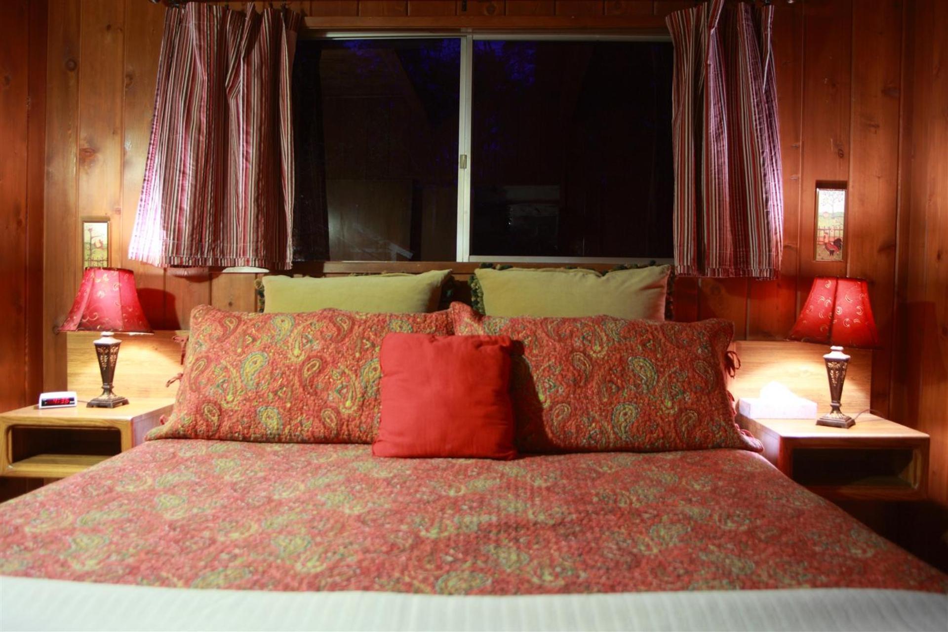 Sleepy Hollow Cabins And Hotel Crestline المظهر الخارجي الصورة