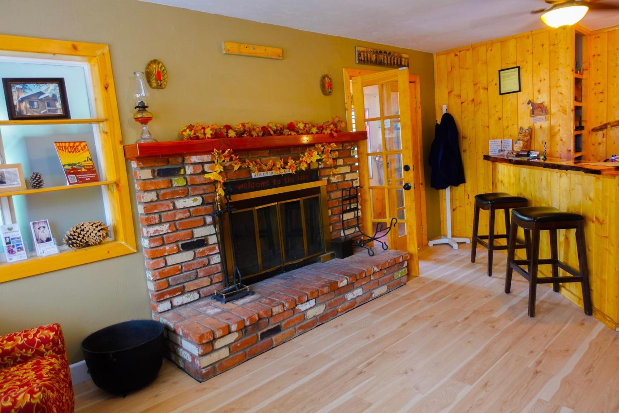 Sleepy Hollow Cabins And Hotel Crestline المظهر الخارجي الصورة